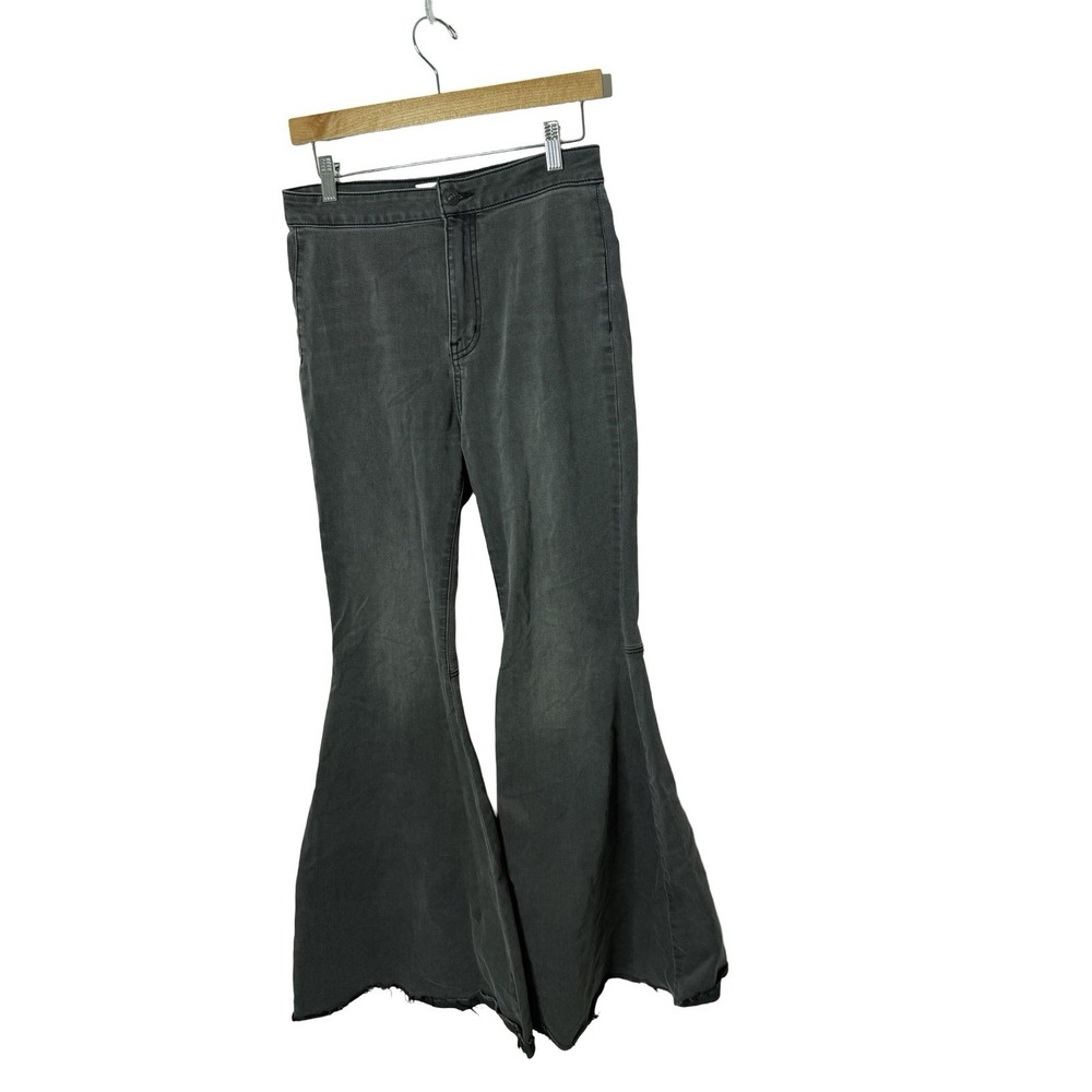 Free People We The Free Just Float On Flare Jeans Rodeo Boho Western Style 28